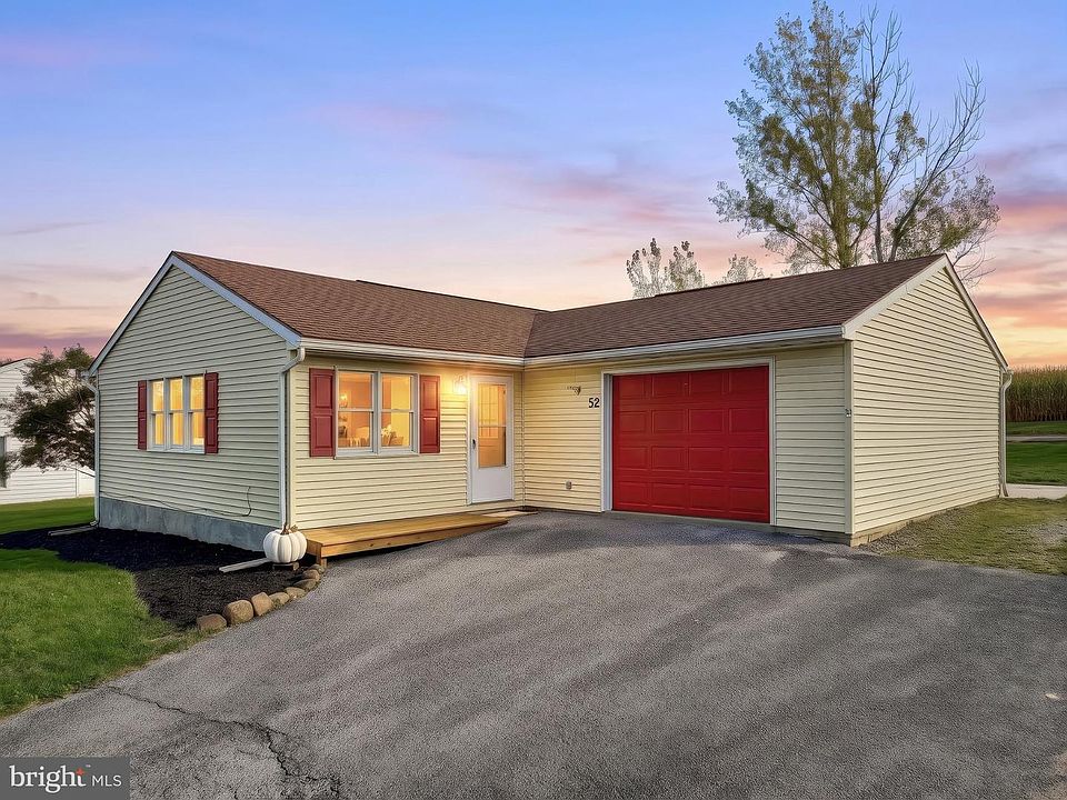 1st image of 52 Sedgwick Dr