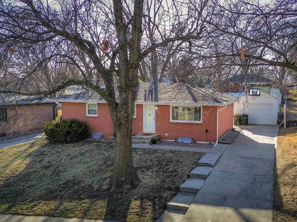 4511 S 45th St, Lincoln, NE 68516