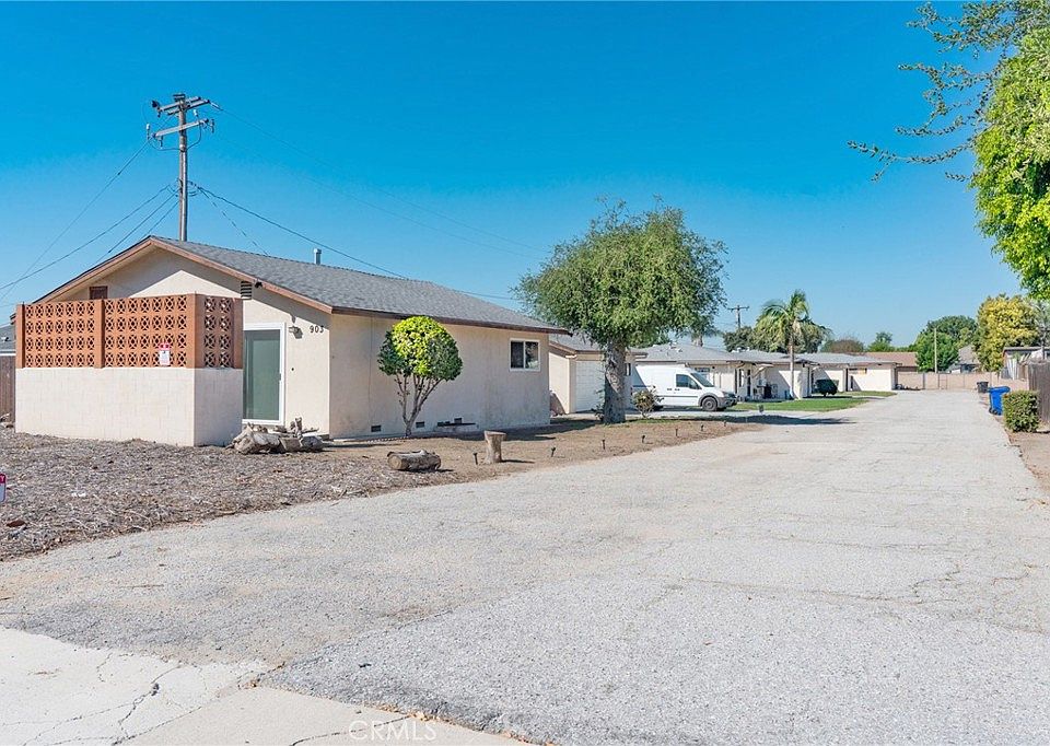 1st image of 903 Las Lomas Rd