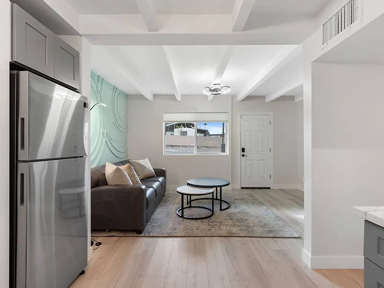 1562 E Peoria Ave #3 — Photo 11