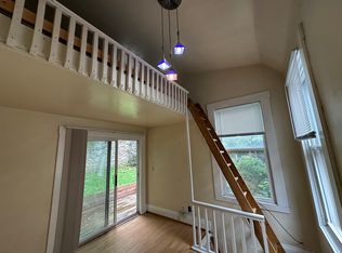 33 W Hollister St #4, Cincinnati, OH 45219