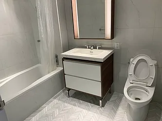 Rented by Fact Real Estate LLC