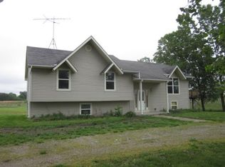 413 SE 951st, Knob Noster, MO 65336