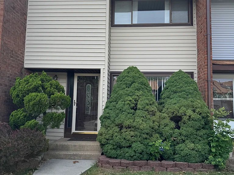 9 Dennison Dr — Photo 4