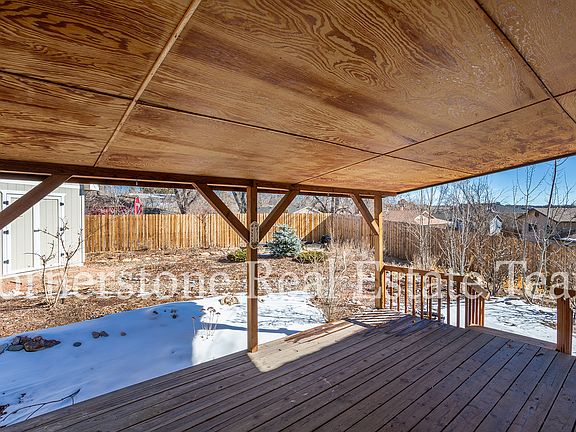 5th image of 692 Bridger Dr