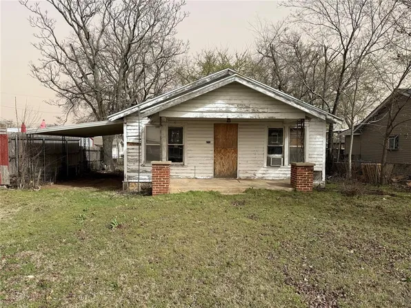 212 S 4th St, Shawnee, OK 74851