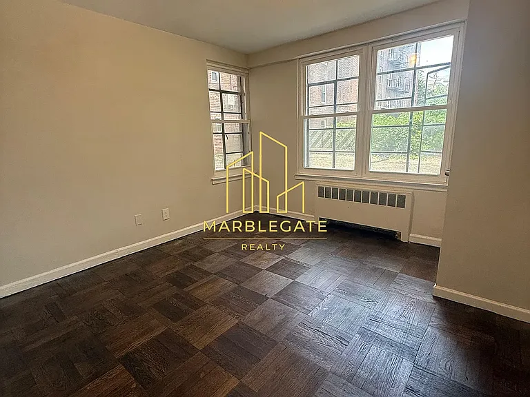 103 Chancellor Ave #B100 — Photo 3