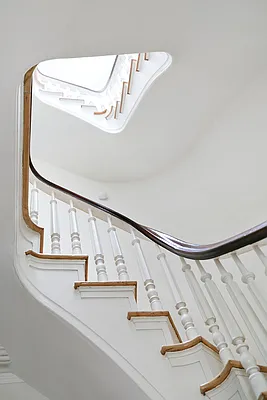 Sold by Compass | media 17