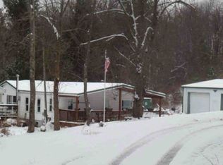 431 Maryland Line Rd, Bruceton Mills, WV 26525