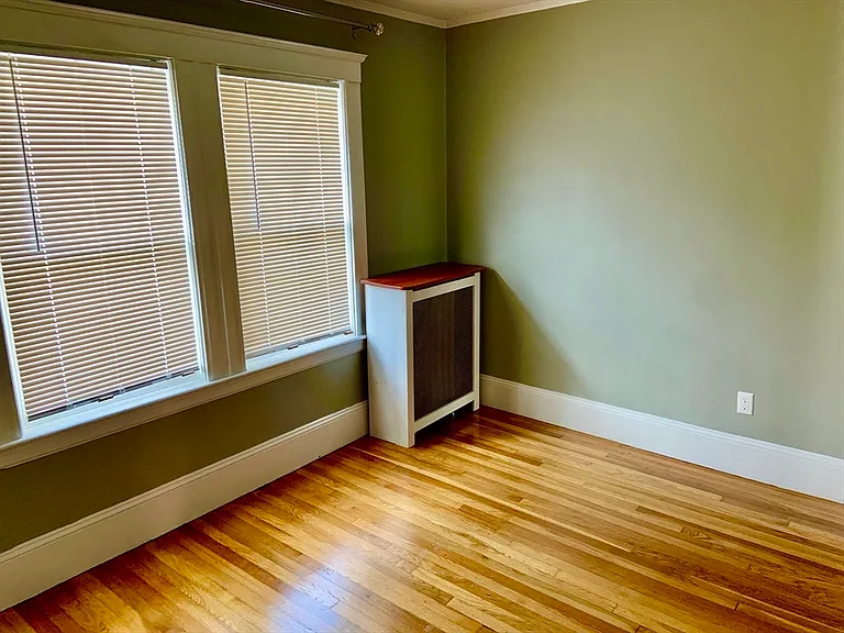87 Willow St #2 — Photo 10