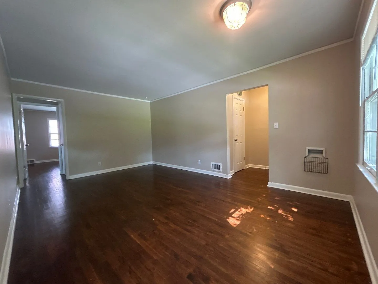 5801 Lafayette (Omaha, NE) — Photo 2