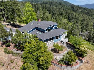 95822 Quail Mountain Rd, Gold Beach, OR 97444