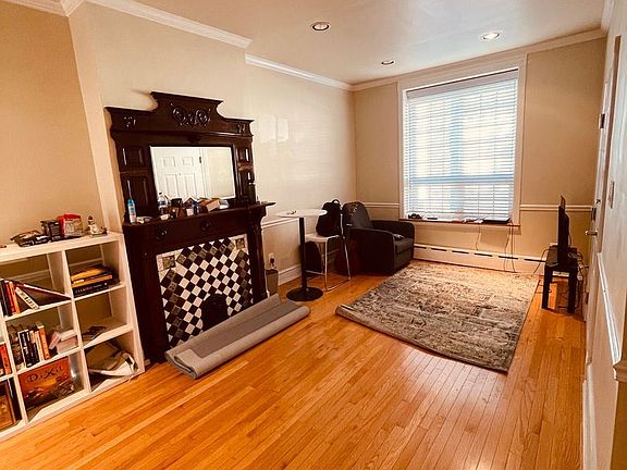 5th image of 1410 Wharton St #11618679