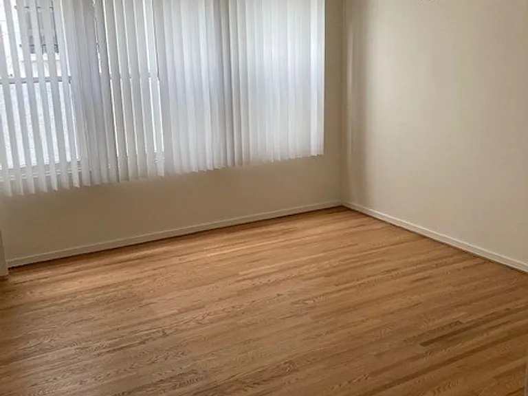 204BE — Photo 2