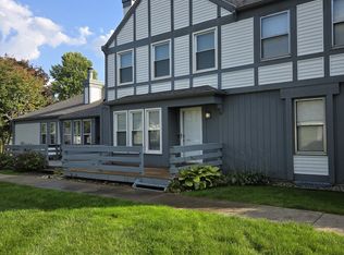 5570 Grand Traverse Ln, Portage, MI 49024