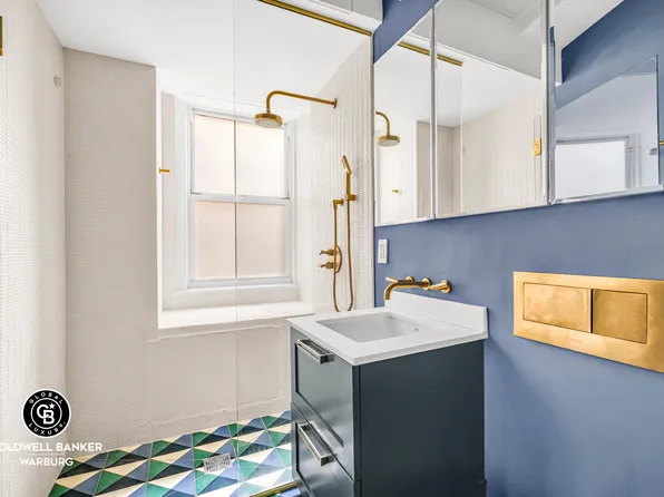 221 West 82nd Street image 9 of 11