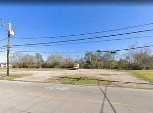 3526 Magnolia Ave, Beaumont, TX 77703