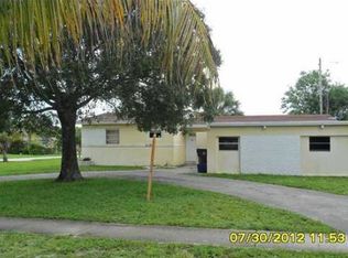 3201 NW 43rd Ave, Lauderdale Lakes, FL 33319