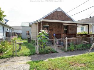 188 4th St, Dunbar, WV 25064