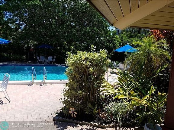 5th image of 2800 N Palm Aire Dr APT 206