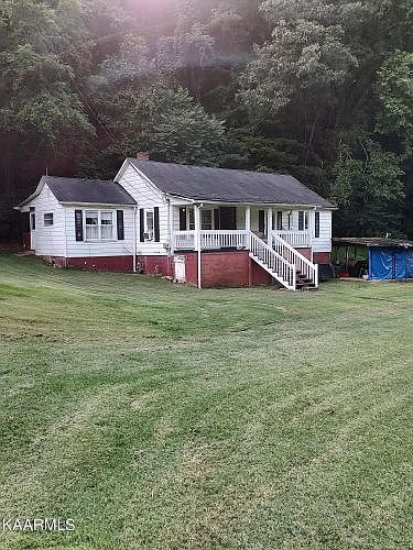 1st image of 1047 Independence Ave