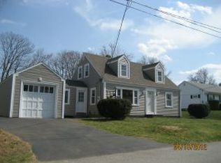 12 Crockett St, Rochester, NH 03867