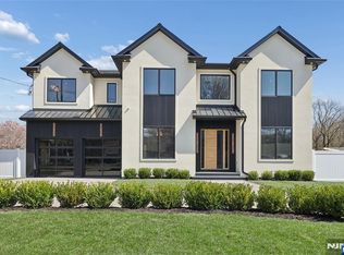 228 Spring Valley Rd, Paramus, NJ 07652