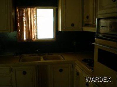 3rd image of 575 Malibu Cir N