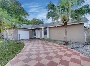 11200 SW 158th St, Miami, FL 33157