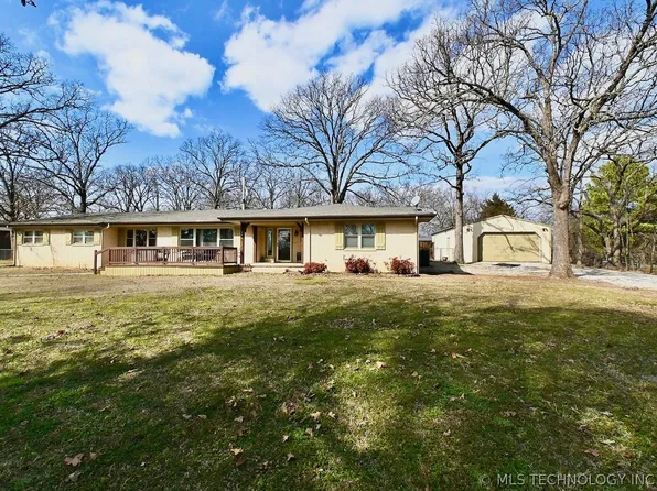 228 E Blue Gill Ln, Gore, OK 74435