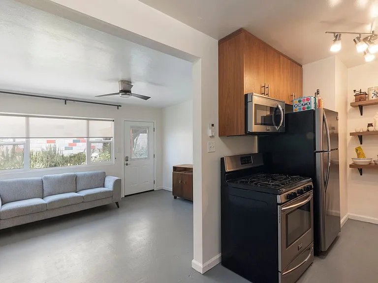 4483 Park Blvd #89 — Photo 8