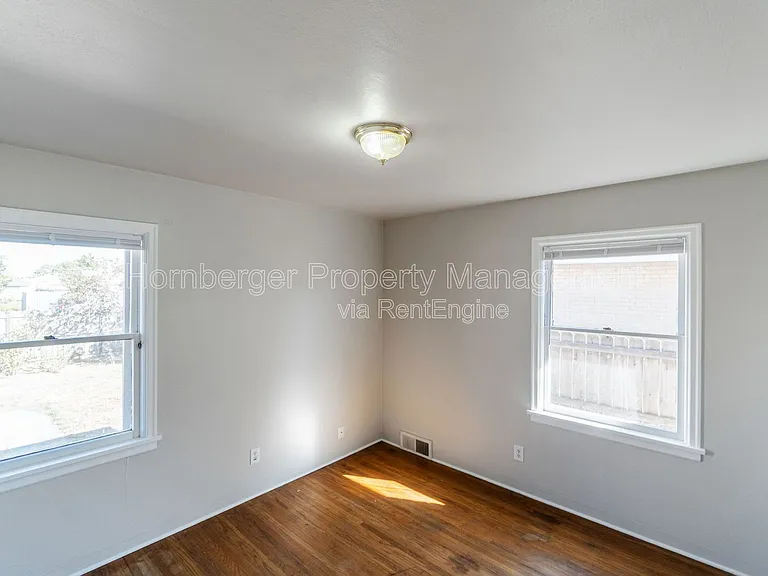 11 E Rich Ave #3 — Photo 6