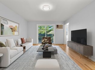 Columbus Court, Norwalk, CT 06854