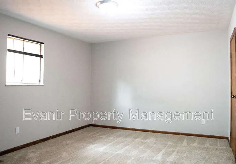 3164 Honeysuckle Dr — Photo 19
