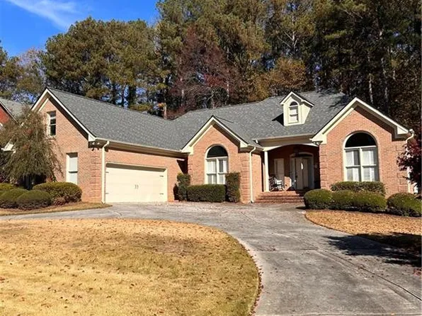 403 Magnolia Ct, Loganville, GA 30052