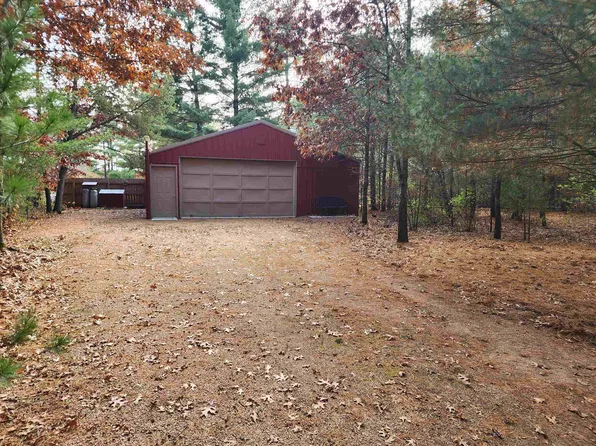 W5791 Quail Dr, New Lisbon, WI 53950