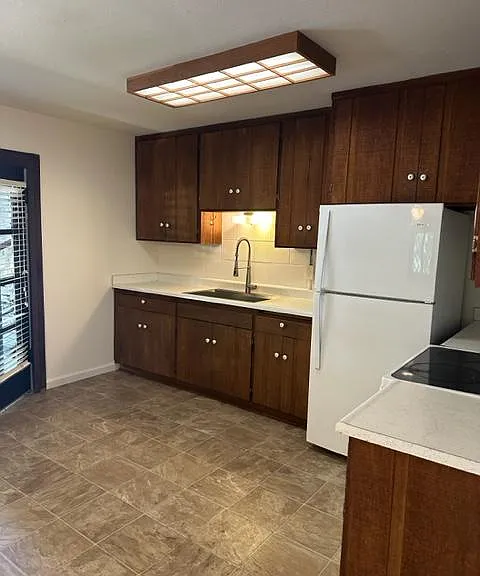 1406 Glen Canyon Rd — Photo 4