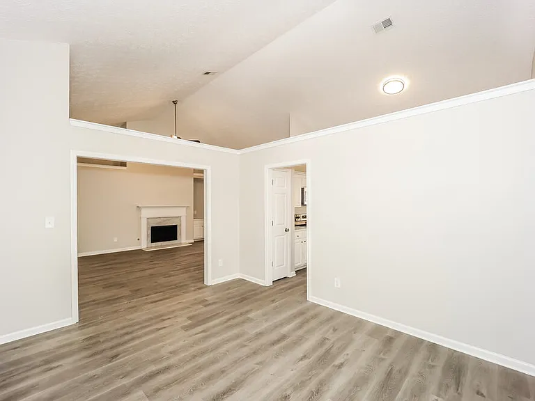 8835 Lake Rd — Photo 6