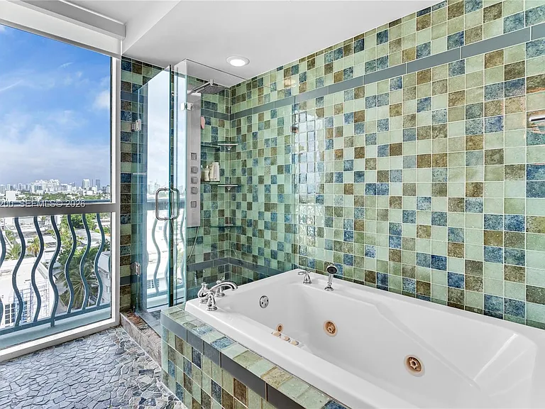 1500 Ocean Dr #907 — Photo 19