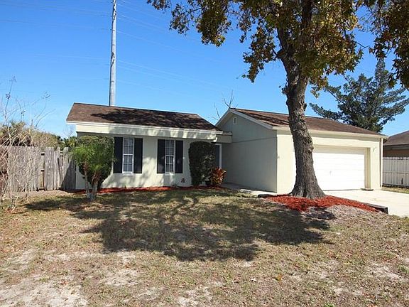 2nd image of 417 N Hawthorn Cir