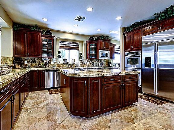 4th image of 607 Chervil Valley Dr