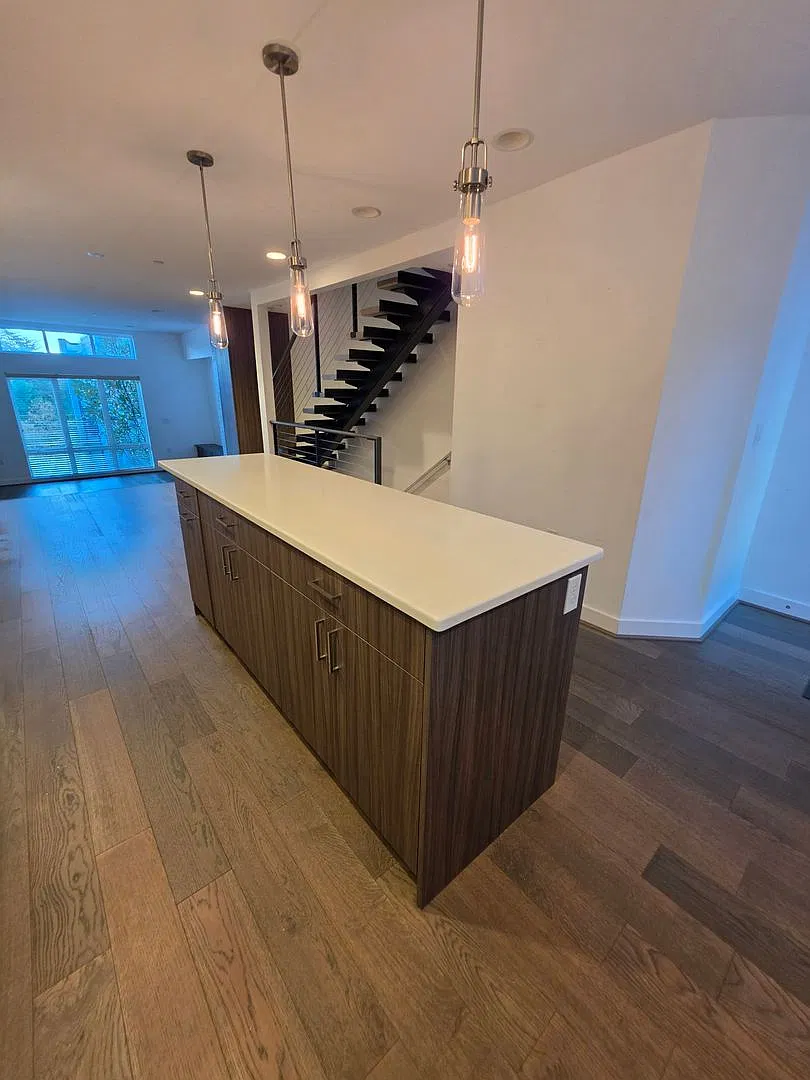 Spacious and modern townhome in Downtown Bellevue — Photo 4