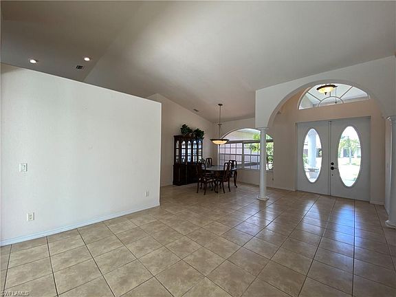 5th image of 3713 SW 11th Ct