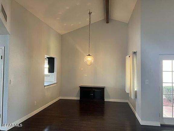 5th image of 246 Colina Alta Dr