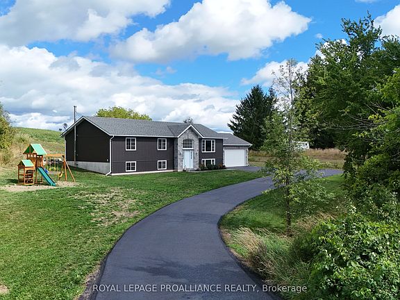 3rd image of 426 Free Rd