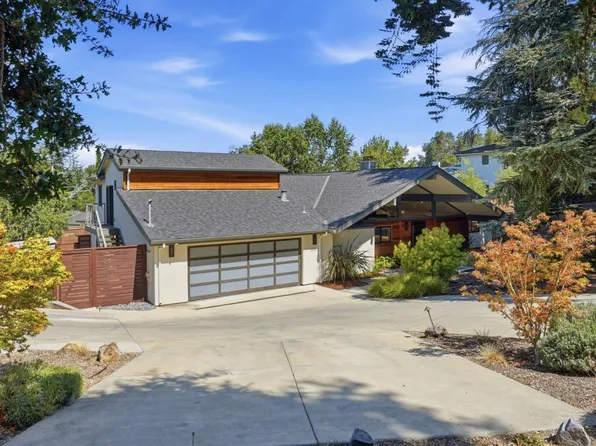 1691 Whitham Ave, Los Altos, CA 94024