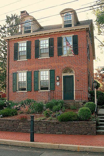 Aaron Ridge House