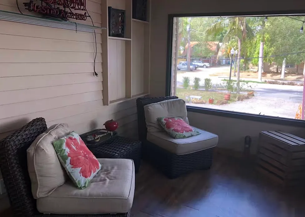 Studio, 472 sqft, $1,200 — Photo 2