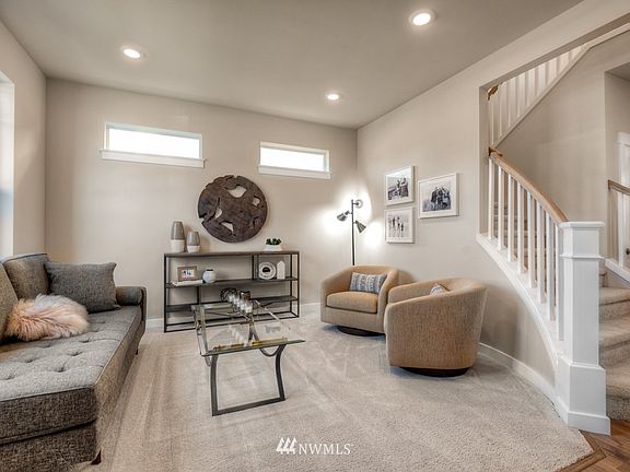 4th image of 2016 81st Avenue E #04