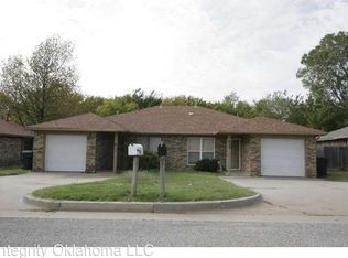 411 S Greengate Dr, Yukon, OK 73099